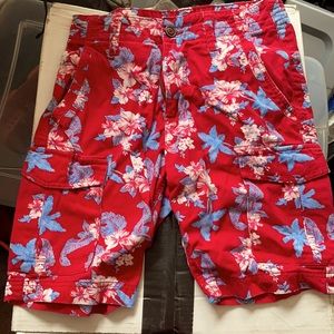Men’s Red Camel shorts size 29 Hawaiian patterned